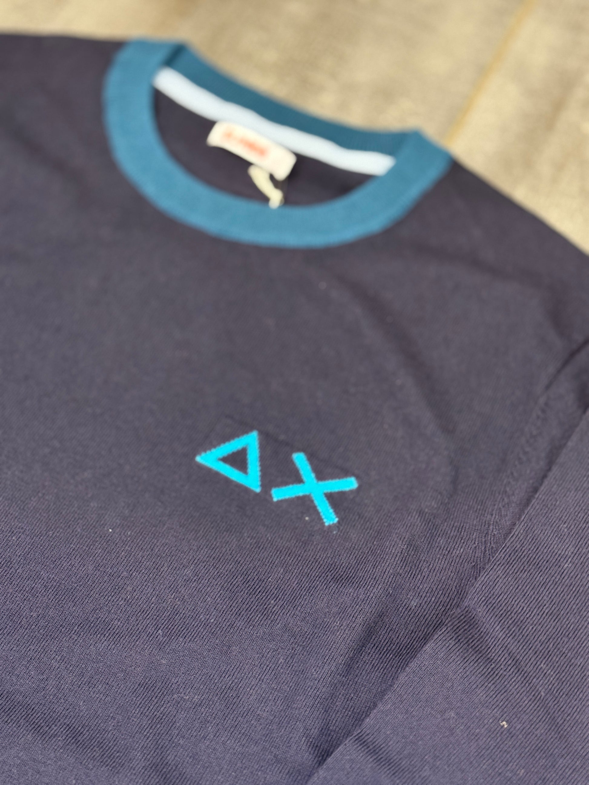 Sun68 Maglione Round Big Elbow Detail con Colletto a Contrasto