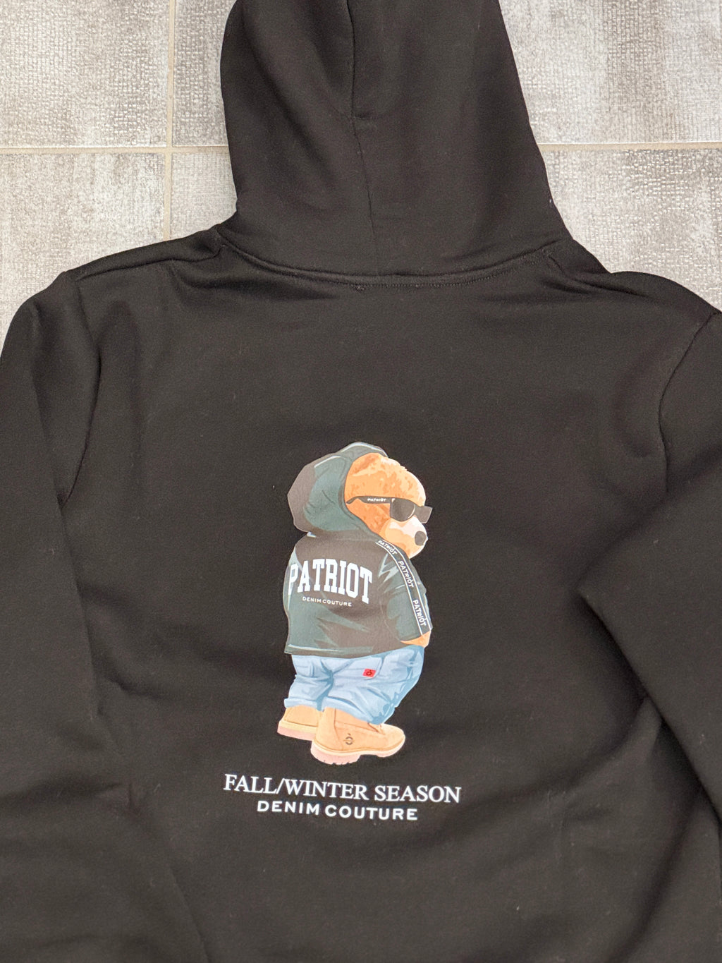 Patriot Felpa con Cappuccio e Stampa Posteriore