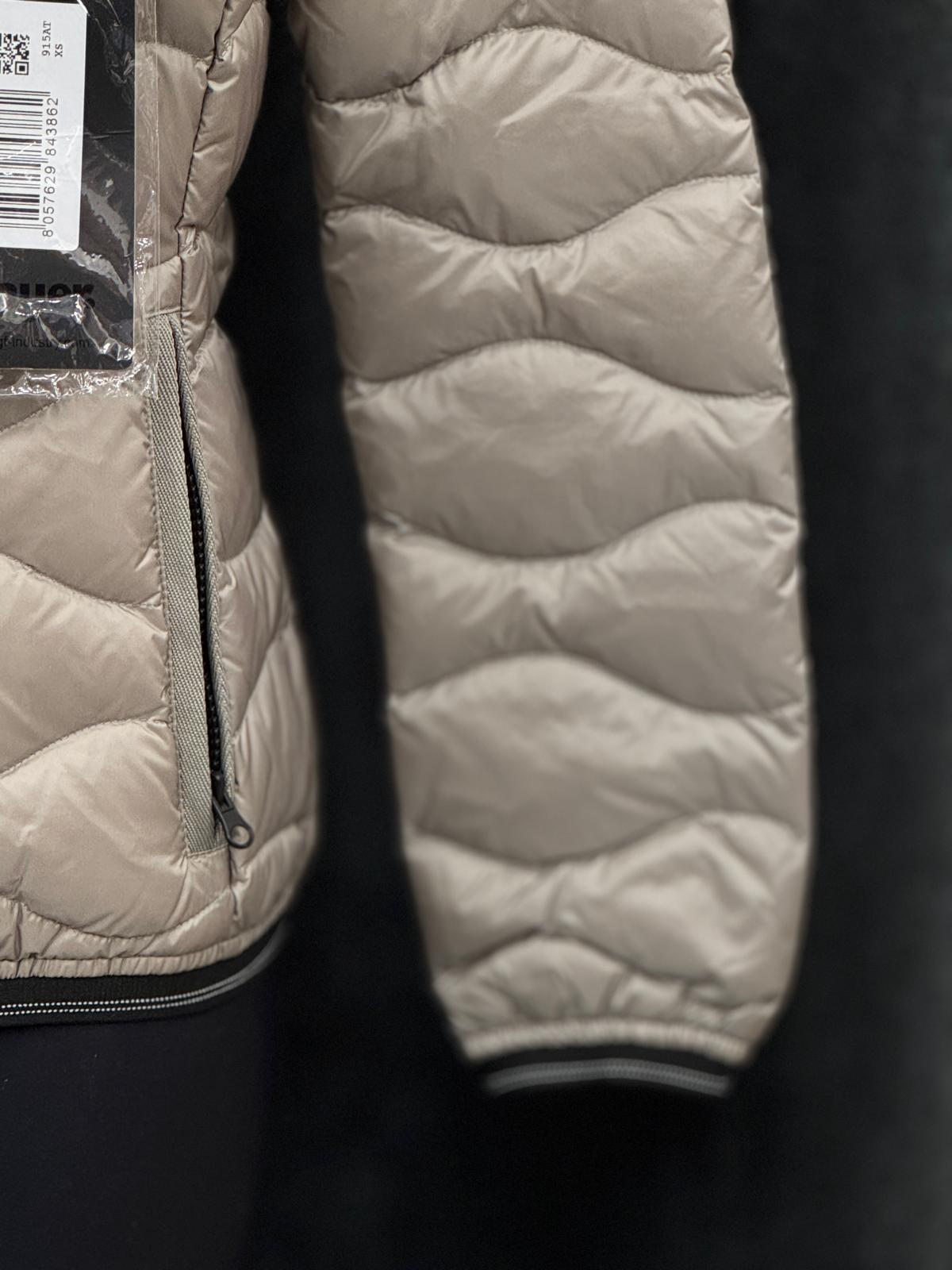 Blauer Piumino ad Onde Camelia