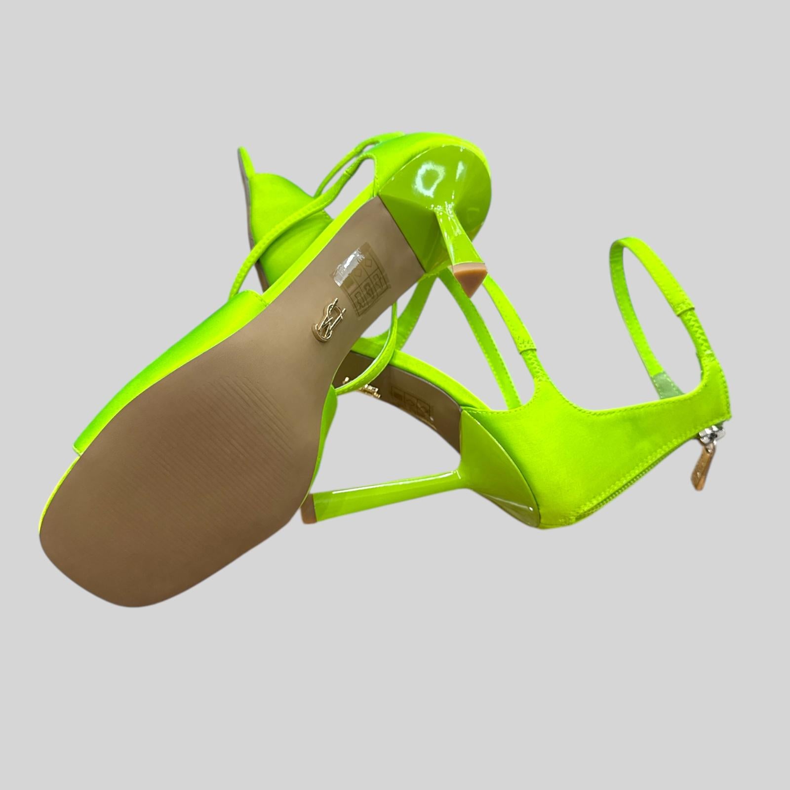 STEVE MADDEN SANDALO RECLAIMED LIME SATIN